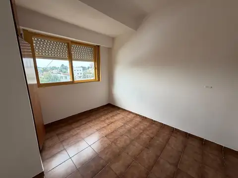 Departamento en Alquiler 50 años