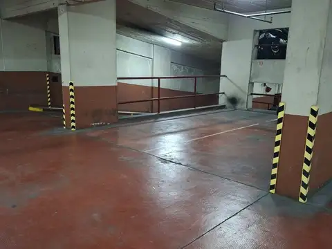 Cochera en Venta en Recoleta, CABA