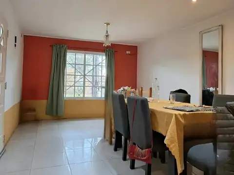 Casa en Alquiler en Los Polvorines, $ 1.100.000