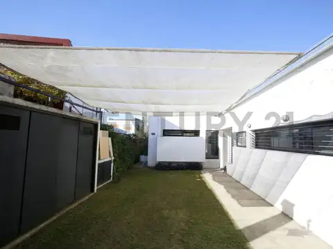 439 entre 139 y 140 , Piso 0