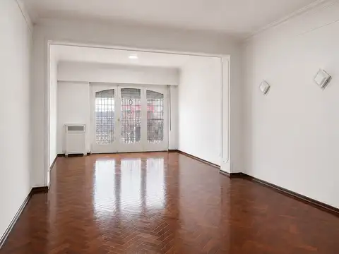 Dueño alquila semipiso de categoría, 174 m², 3 dormitorios, pleno centro, excelente estado