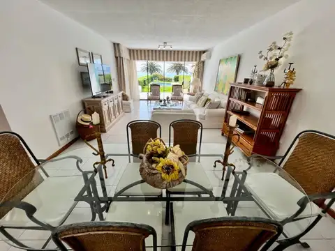 Departamento en Alquiler en Península, USD 12.000