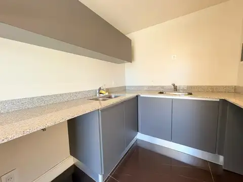 Departamento en Alquiler con 1 cocheras