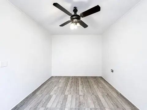 Depto Tipo Casa en Venta en Remedios de Escalada, USD 69.000