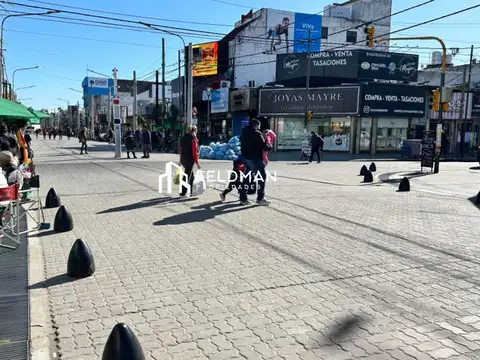 Av. Luro al 6100