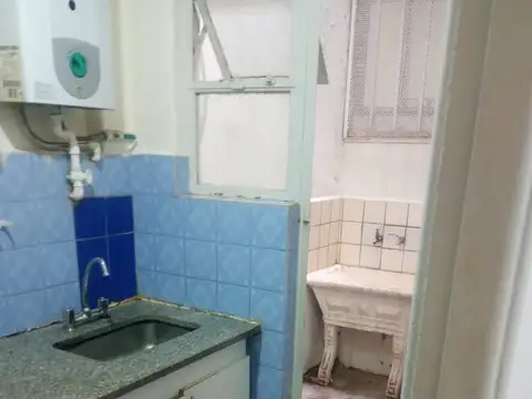 Departamento en Alquiler en Once, $ 700.000