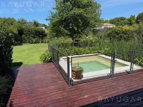 Casa en Venta en Sausalito, USD 270.000