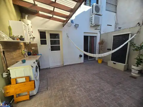 Dúplex en C. 142  e/  59 y 60