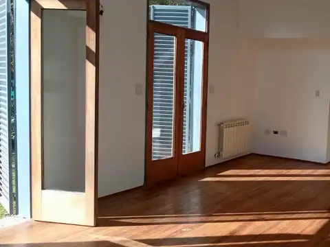 Casa en Alquiler de 1 dormitorio