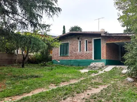 Venta Casa 3 Dormitorios Villa Los Aromos 