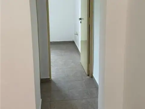 Departamento en Alquiler en Villa Centenario, $ 400.000