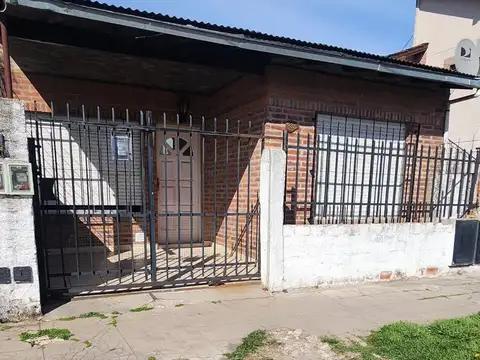 EXCELENTE PH DE 3 AMB AL FRENTE SIN EXPENSAS SIN COCHERA