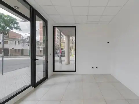 LOCAL EN VENTA - CALLE SAN LUIS 3301