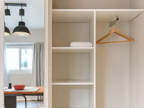 VENTA Departamento monoambiente Recoleta con renta