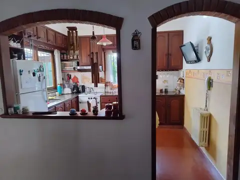 Casa en Venta en Malvinas Argentinas, USD 132.000