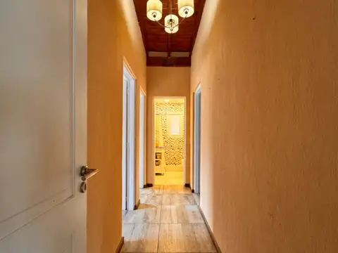 Casa en Venta en Carlos Spegazzini, USD 169.990