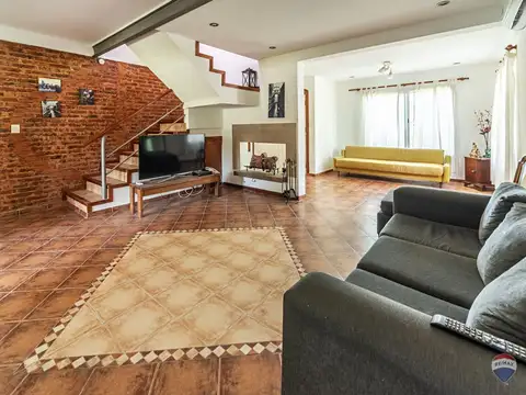 Quinta en Venta en La Lonja, USD 380.000