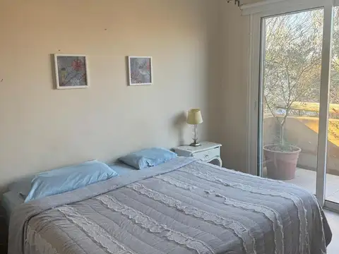 Casa 9 ambientes con 6 baños