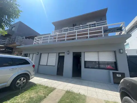 VENTA - COMPLEJO TURISTICO. EDIFICIO CON DEPARTAMENTOS DE 1, 2 Y 3 AMBIENTES EN VILLA GESELL