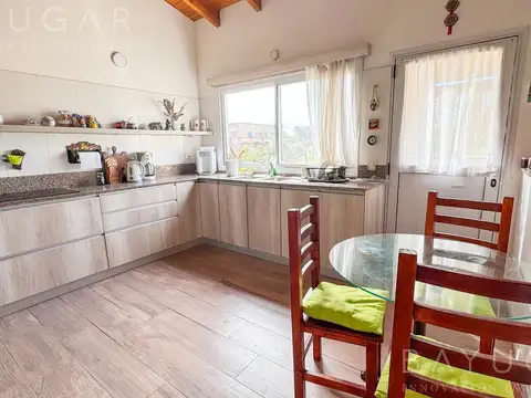 Casa en Alquiler en La Ranita, USD 2.000