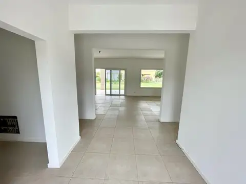 Casa en Alquiler al Norte