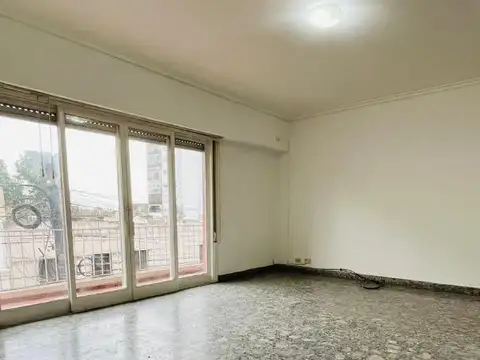 Moreno 536 , Piso 2