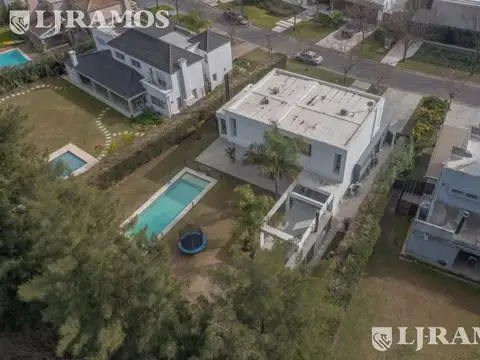 Casa con 3 dormitorios mas dependencia en venta / alquiler  en EL ENCUENTRO.