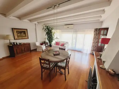 Departamento en Venta de 4 dormitorios