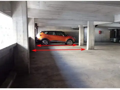 Cómoda cochera en pleno centro