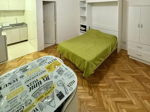 Av. Luis María Campos 300