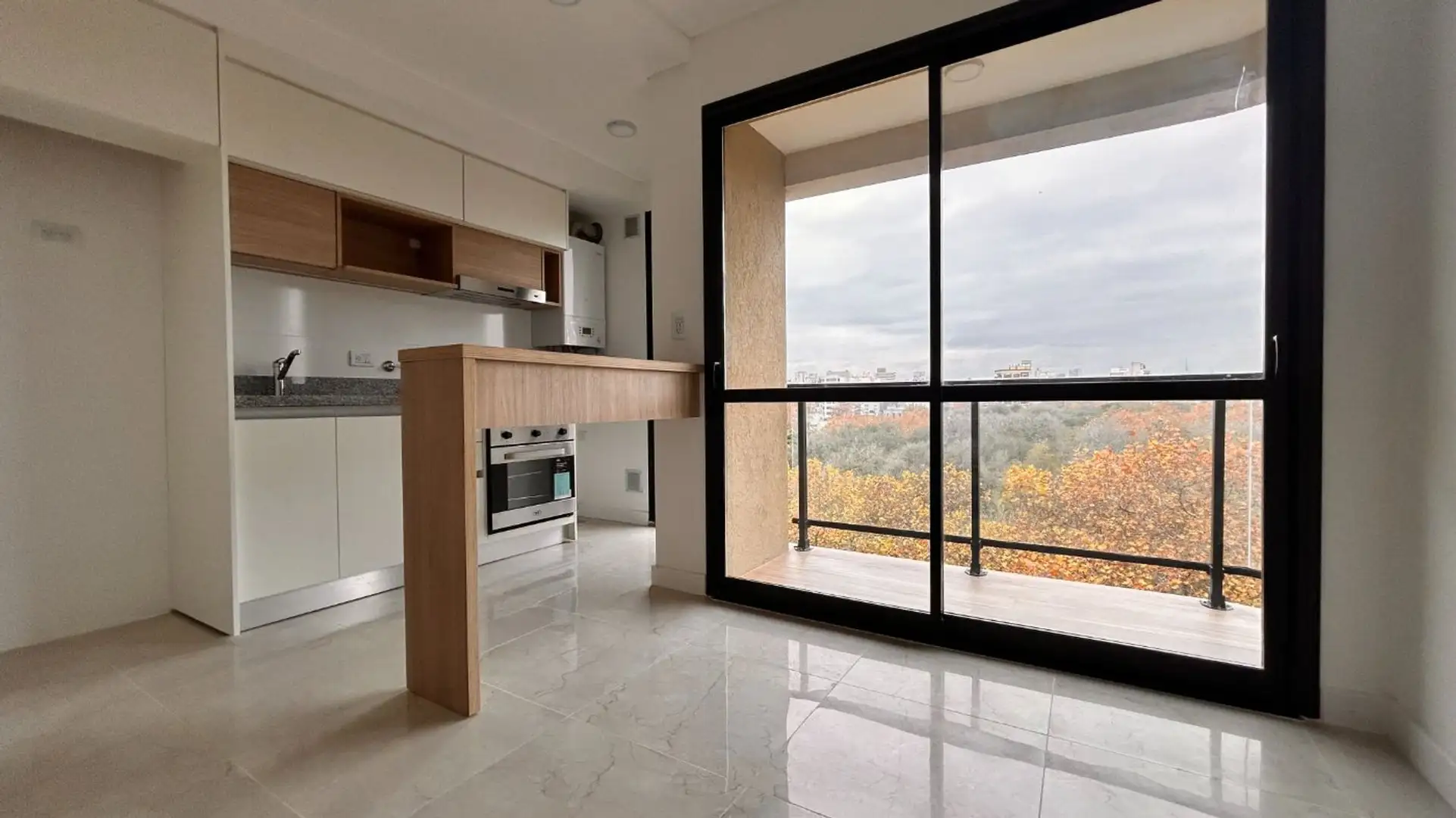 VENTA DEPTO 2 AMB A ESTRENAR AL FRENTE CON BALCON
