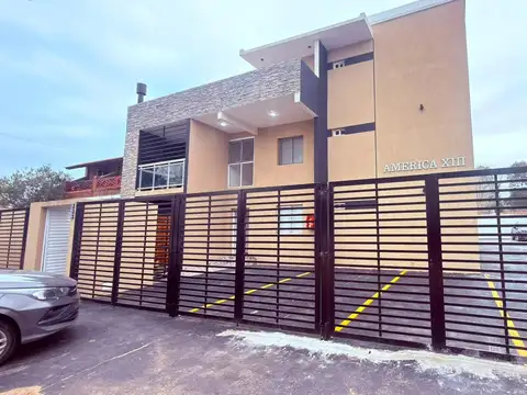 Entre Rios 300, Piso 1