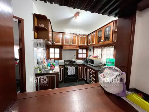 Casa 3 ambientes con 2 baños