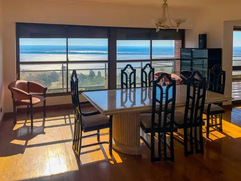Departamento en Venta de 5 ambientes