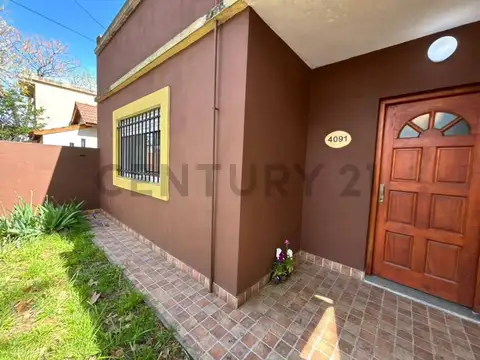 Casa 4 ambientes alquiler anual – Florida Oeste