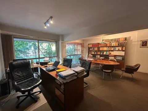 VENTA Oficina 5 ambientes Centro 