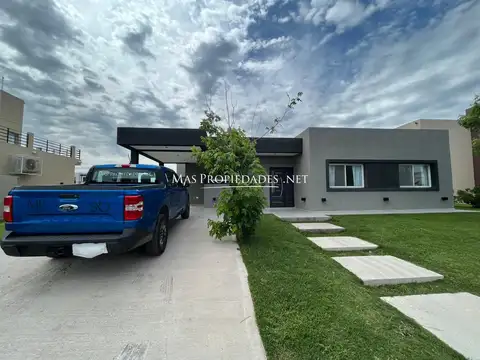 Casa en Venta en San Lucas, USD 244.999