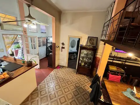 Depto Tipo Casa en Venta en Coghlan, USD 105.000