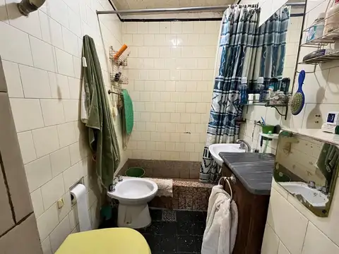 Venta Ph 3 Amb 2 dormitorios,Coghlan con Patio