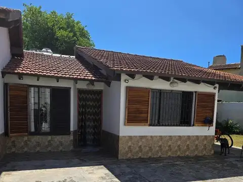 PH en venta - 2 Dormitorios 1 Baño - Mar del Tuyú