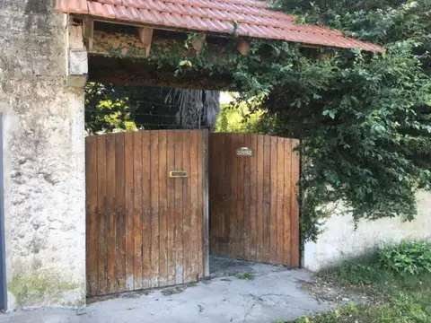 Quinta en Venta en Los Hornos, USD 250.000