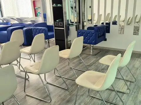 Venta Galpon Deposito con Oficinas en Villa Lynch
