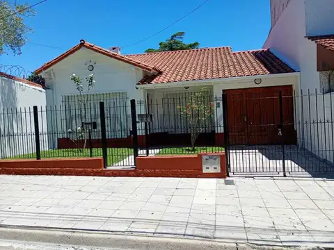 Casa en Alquiler en Olivos, $ 1.800.000