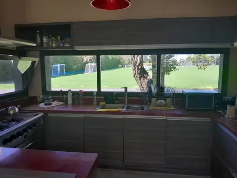 Moderna casa en Club de Campo Aranzazu