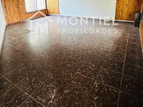 Casa Chalet  en Venta en Ciudad Jardin, Tres de Febrero, G.B.A. Zona Oeste