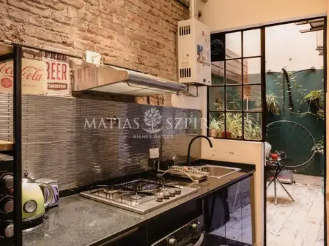 Depto de 3 amb con patio en Barracas