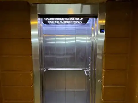 Cochera Fija y Cubierta en Venta en Caballito