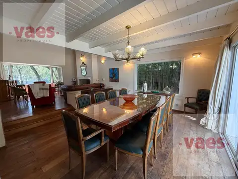 Casa en Alquiler de 3 dormitorios