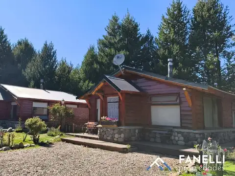 Casa en Venta con 4 cocheras