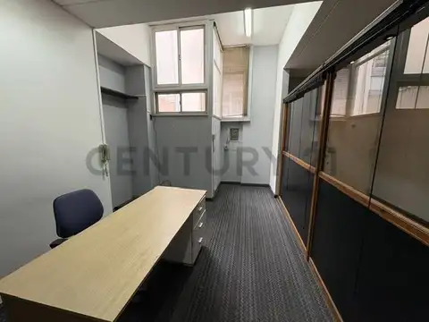 Oficina en Venta en Monserrat, USD 98.000
